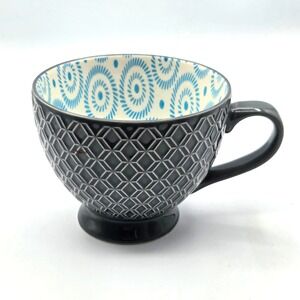 Signature Housewares Footed Coffee Tea Mug 14 Oz Light Blue Inside Embossed